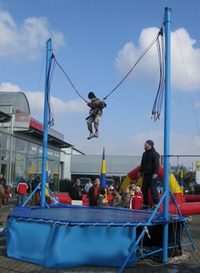 Bungee-Trampolin